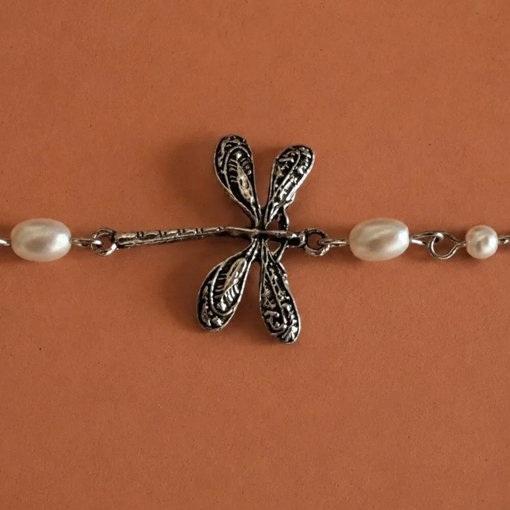 Dragonfly Faux Pearl Anklet in Silver Tone